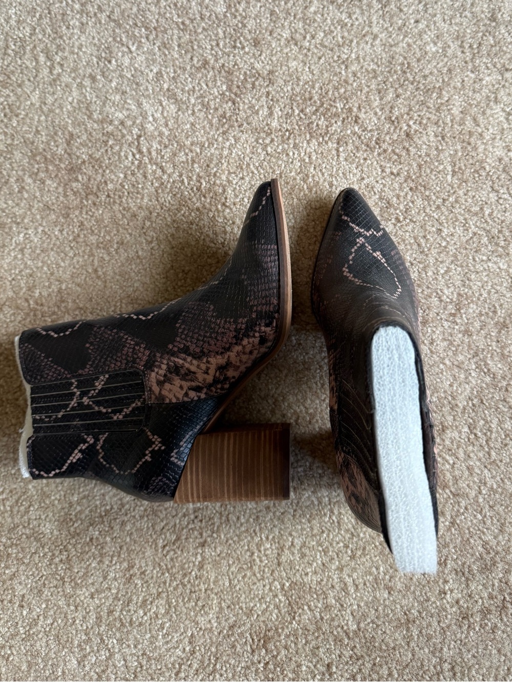 Steve madden brown snakeskin ankle boots